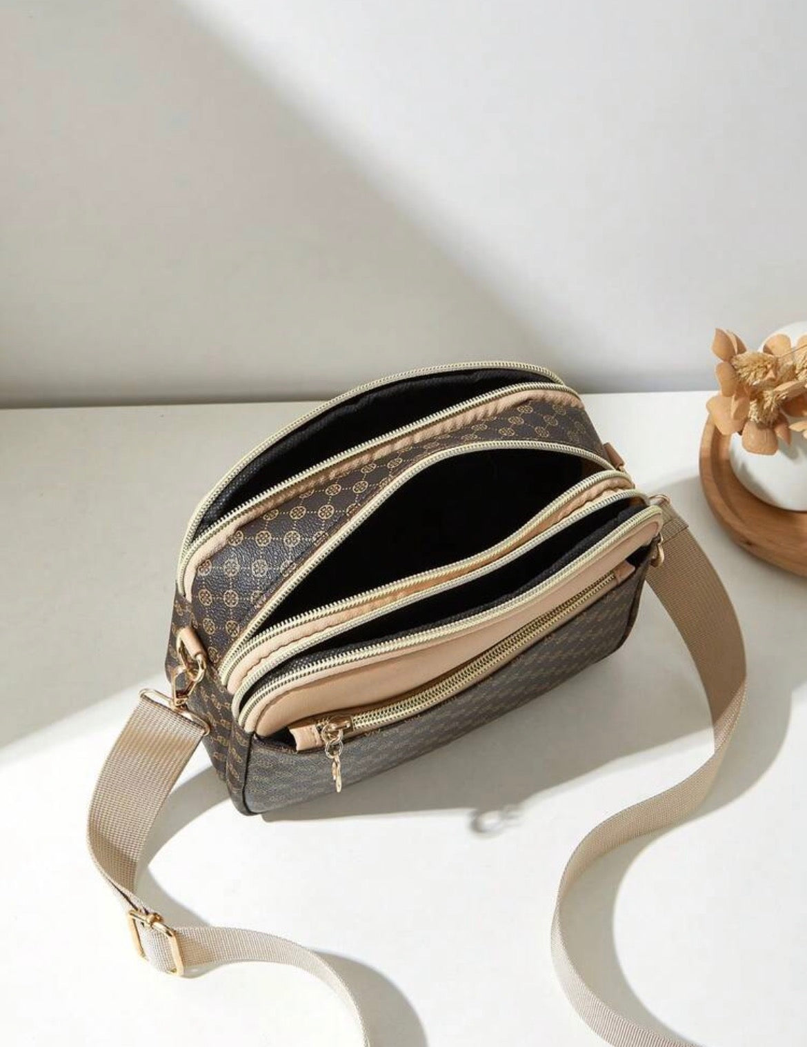 Brown PRIMO cream Bag 19