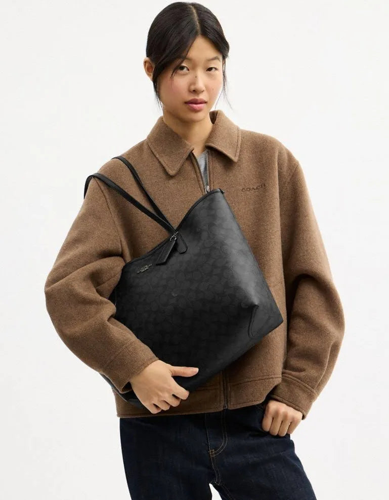 Coach Medium City Tote Bag In Signature Canvas